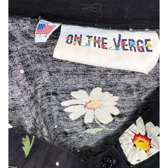 Vintage On the Verge Women’s 8 Daisy Button Down Long Skirt w/ Daisy Buttons - Picture 6 of 7